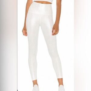 Beyond Yoga White Iridescent Leopard Print High Waisted Leggings Size Small